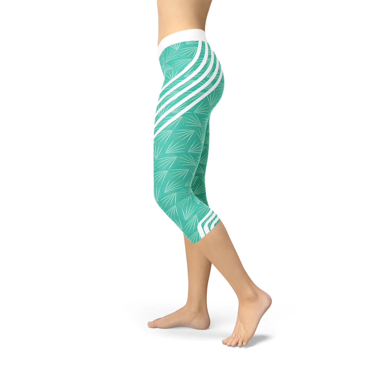 Aqua Energy Performance Capri Leggings