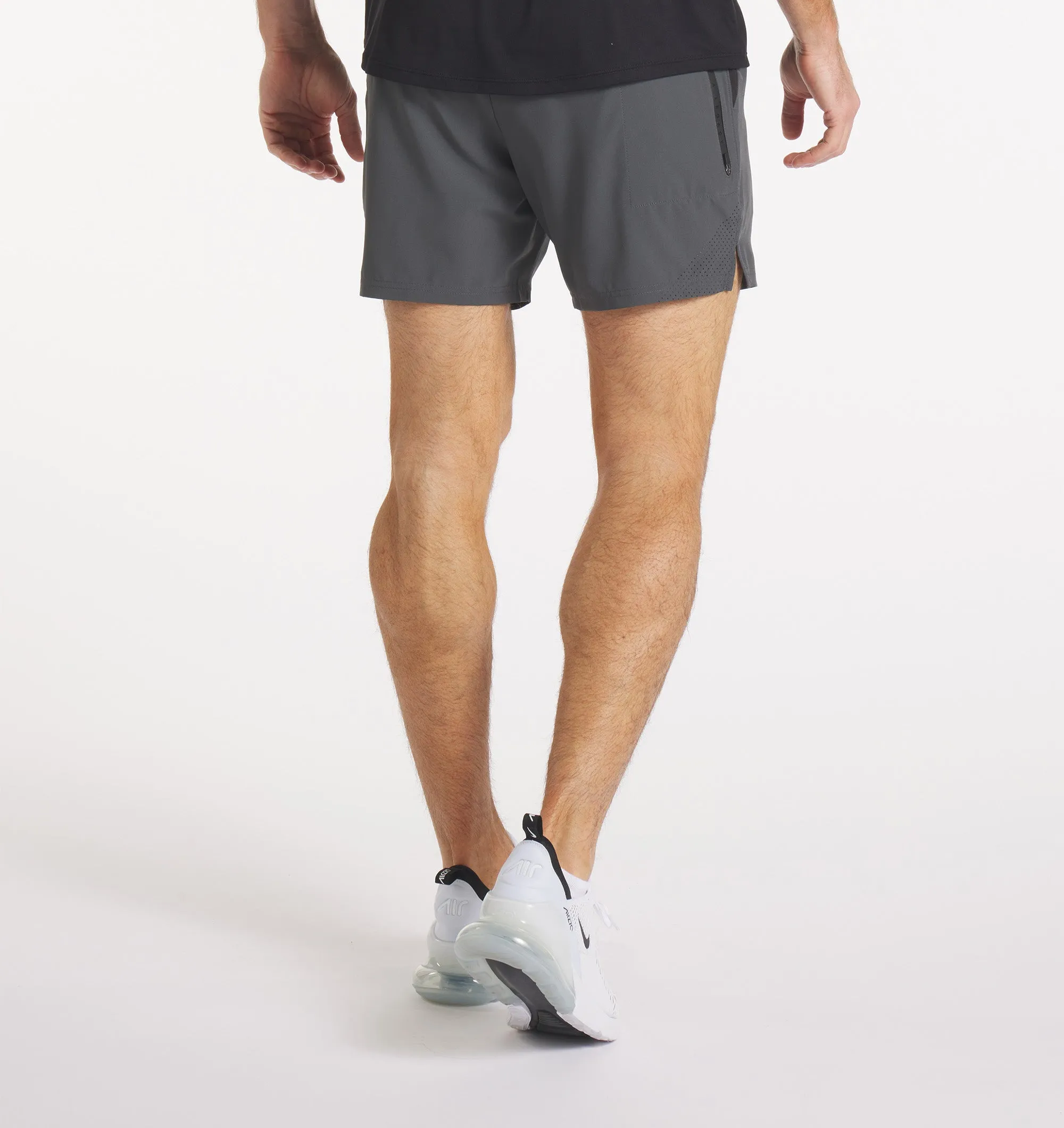 Stride Short [5.5"]
